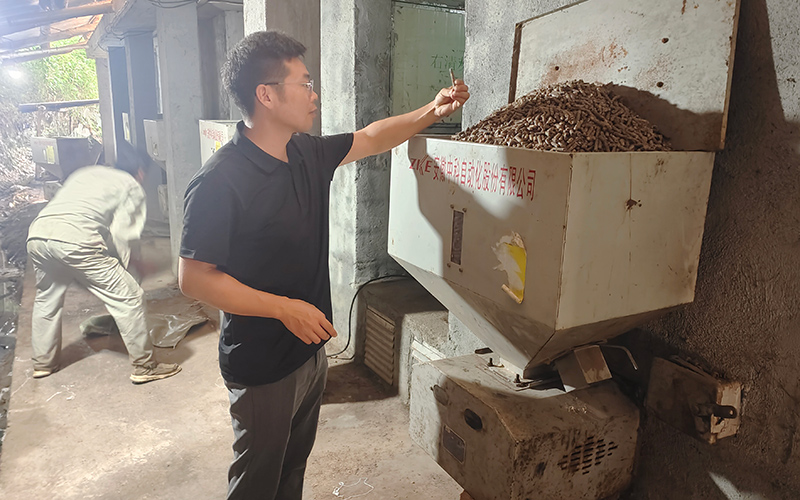 查看全自动烘烤燃烧机生物质燃料使用情况